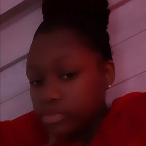 Meet your Posher, Makhya